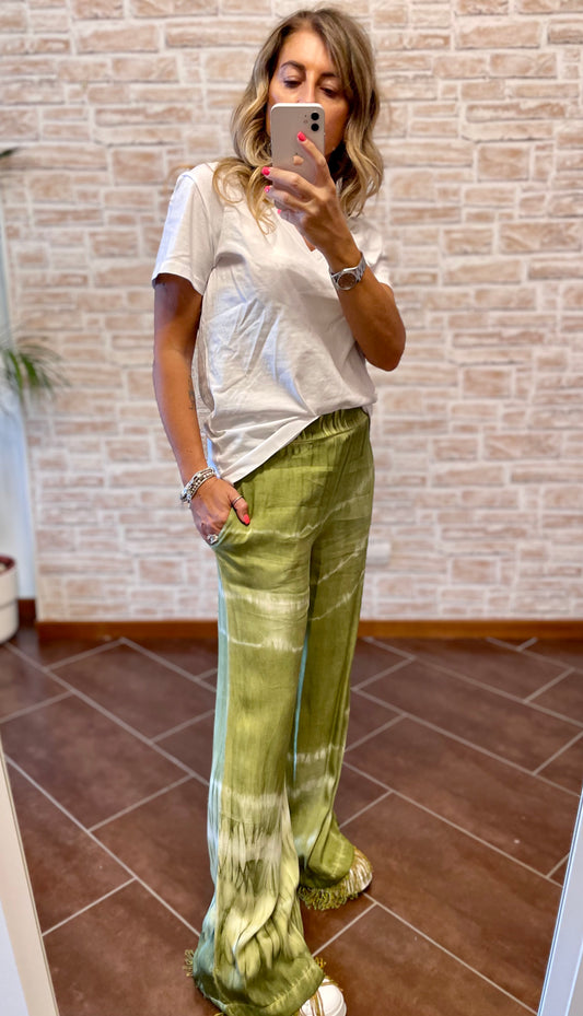 Dimora. Pantalone verde oliva.